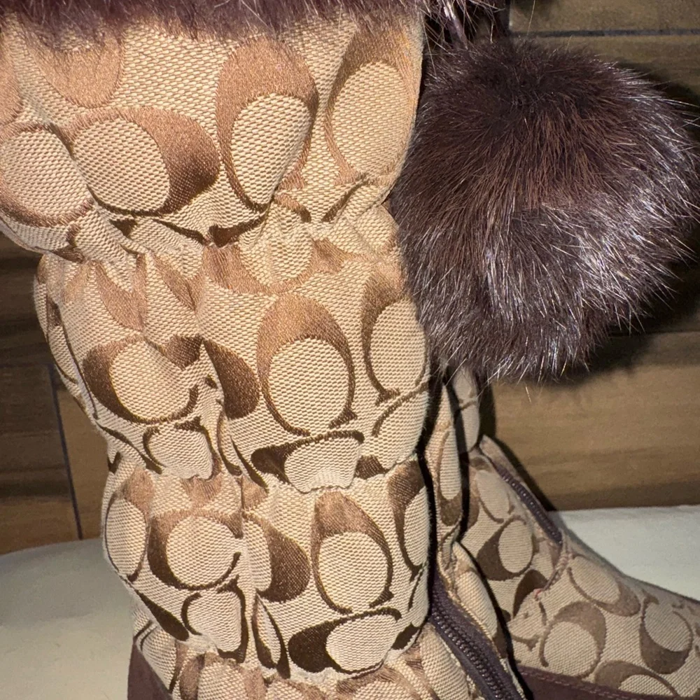 Coach Theona Y2K Signature Monogram Jacquard Rabbit Fur Brown Women’s Boots 8.5